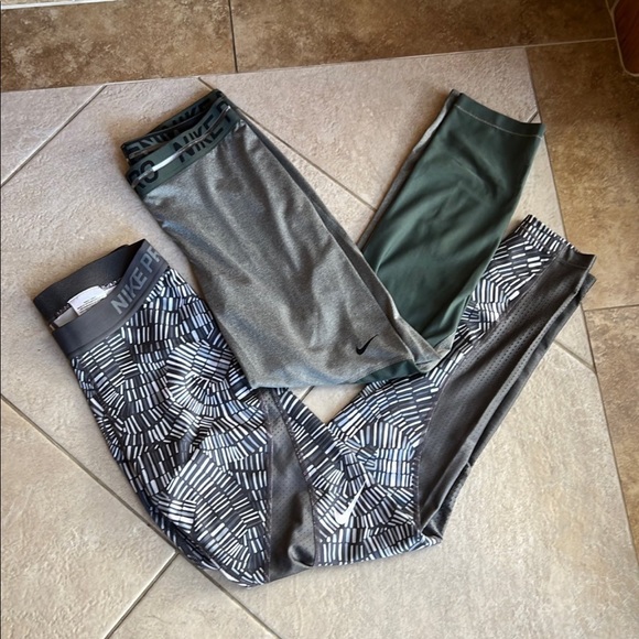 Nike 7/8 tights bundle - Picture 5 of 5